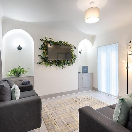 Groves House Swansea City Centre公寓 外观 照片